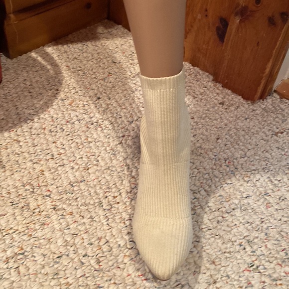 Size 8 oak white stretchy ankle boots chunky heels - Picture 10 of 12